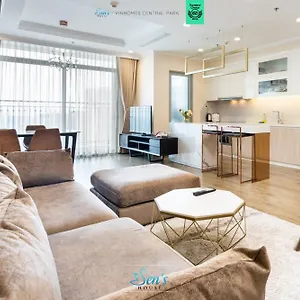 Sens House Saigon - Serviced In Vinhomes Park アパート ホーチミン市